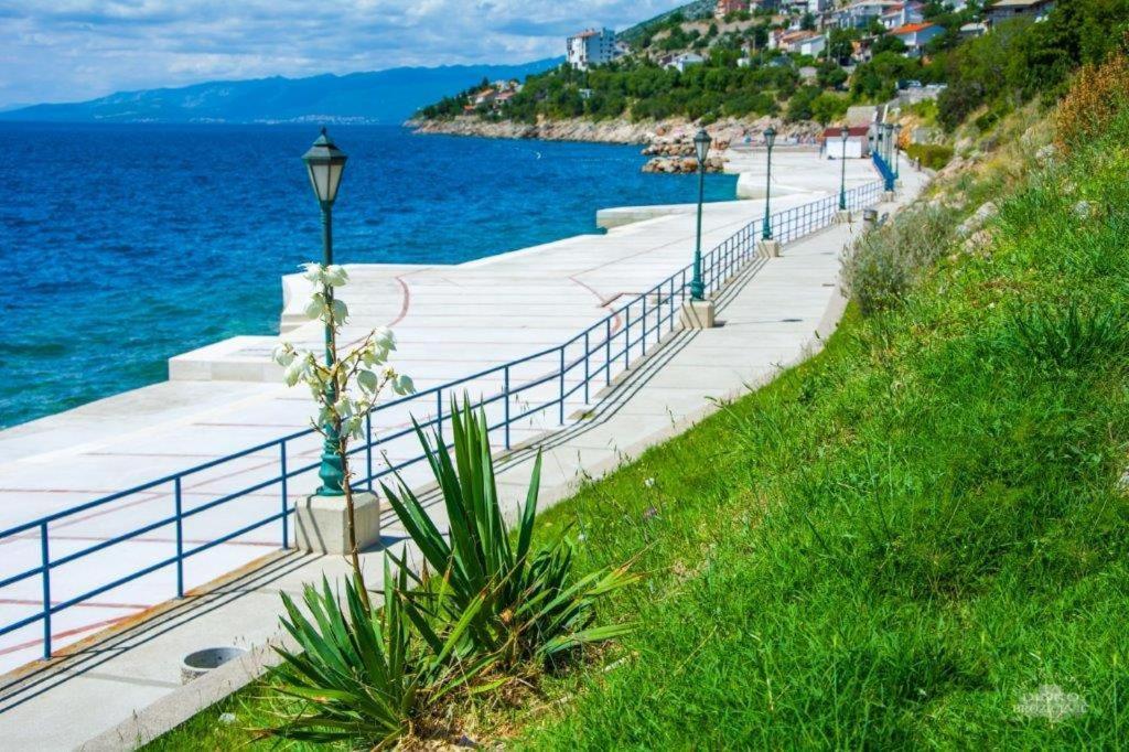 Apartments Matia Сень Экстерьер фото