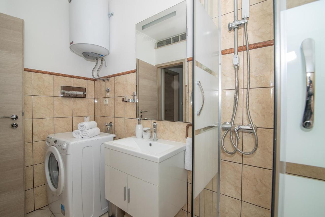 Apartments Matia Сень Экстерьер фото