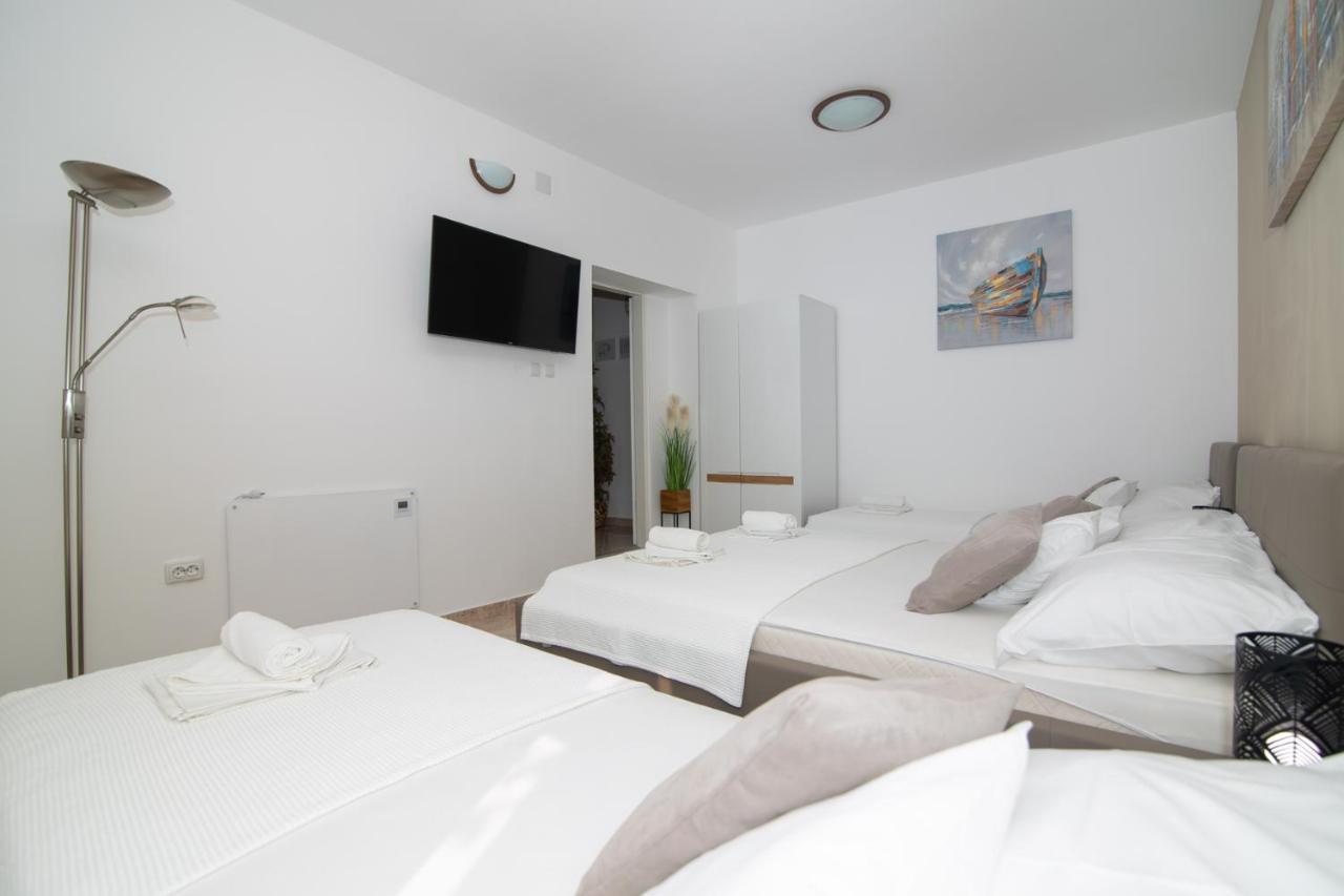 Apartments Matia Сень Экстерьер фото