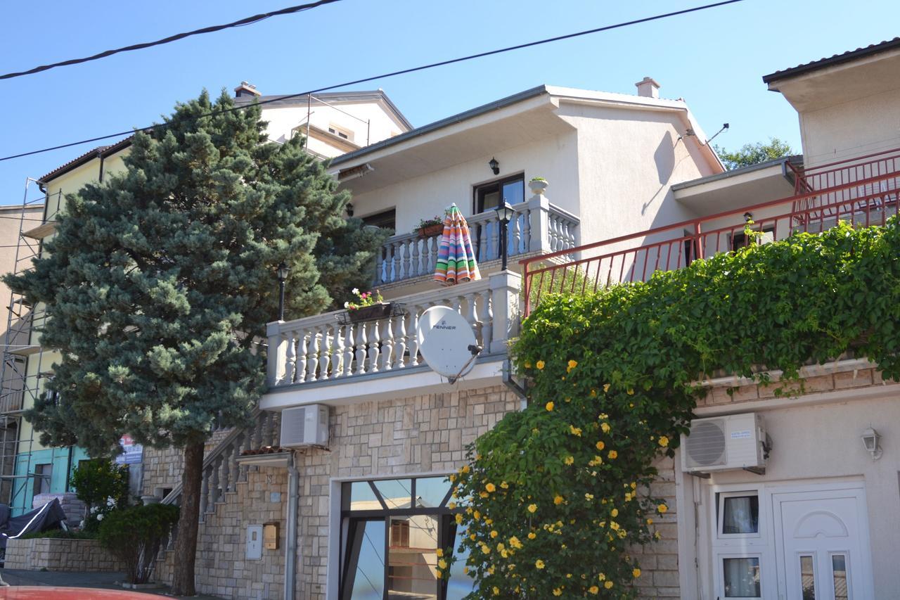 Apartments Matia Сень Экстерьер фото